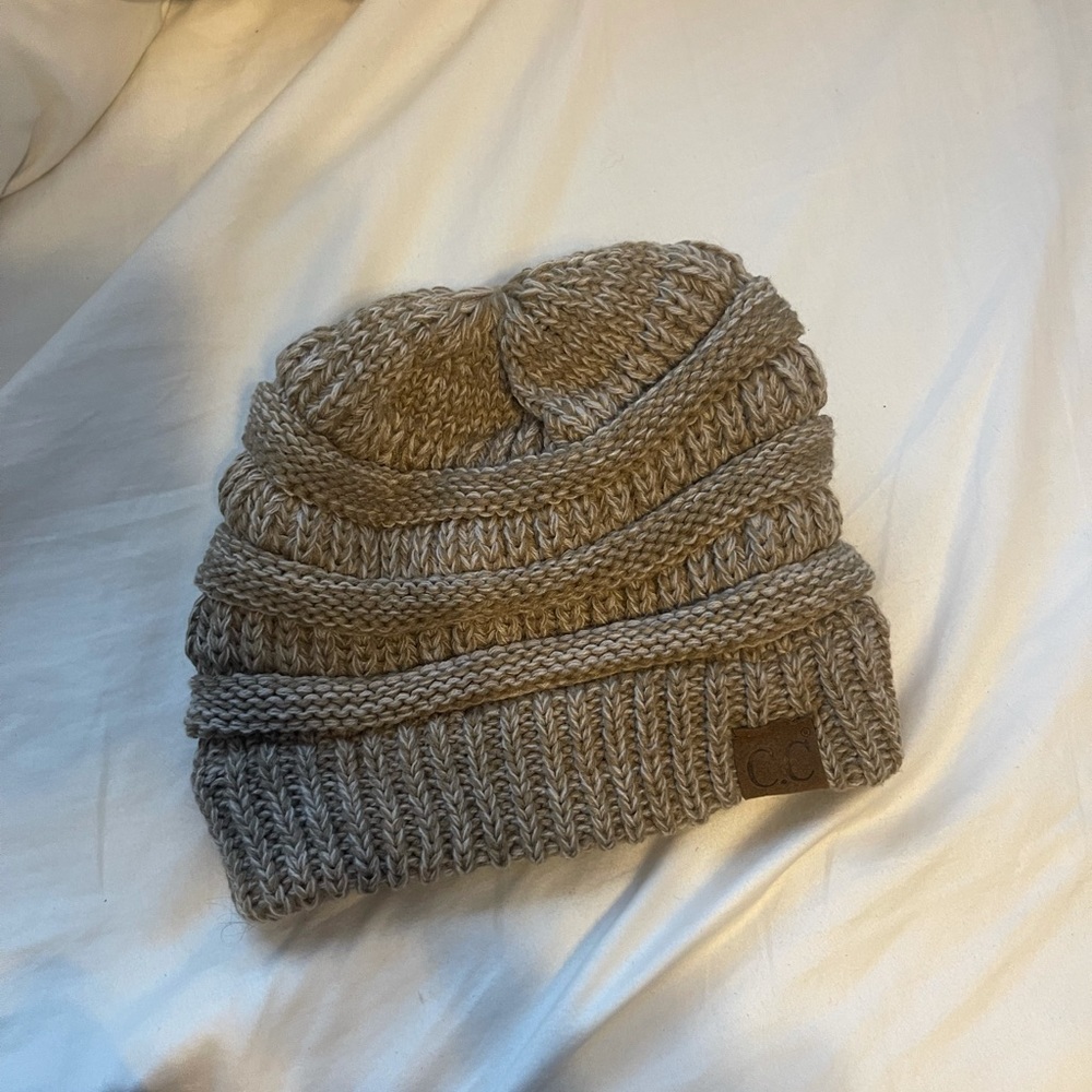 cream/tan colored beanie
